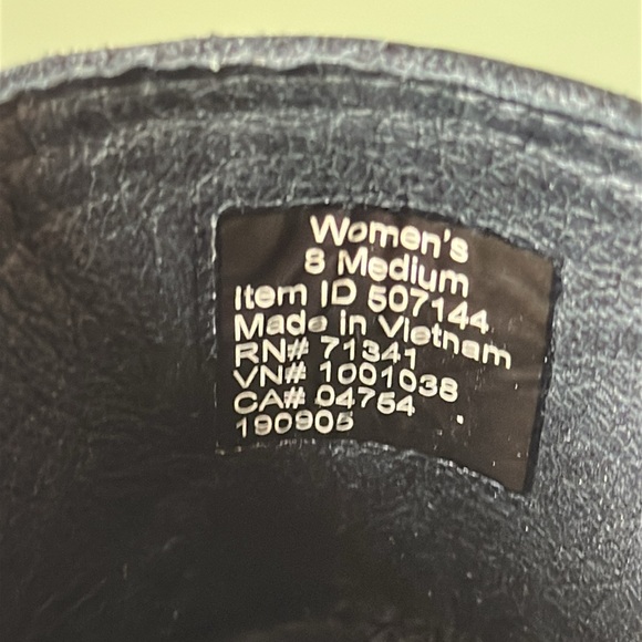 LLBEAN Leather Chelsea Boots Black Side Goring For comfort NonSkid Sole Size 8 - Picture 11 of 12